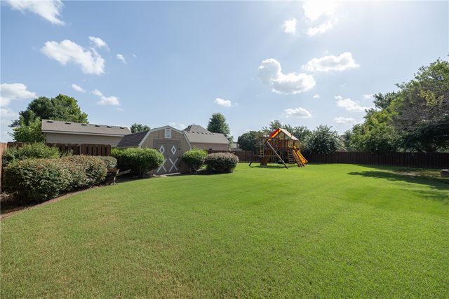334 Scarlett Boulevard, Elm Springs, AR 72762