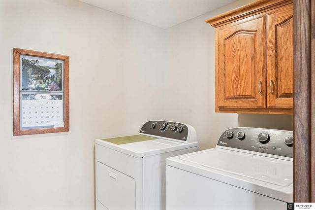 21204 Stonehaven Court, Gretna, NE 68028