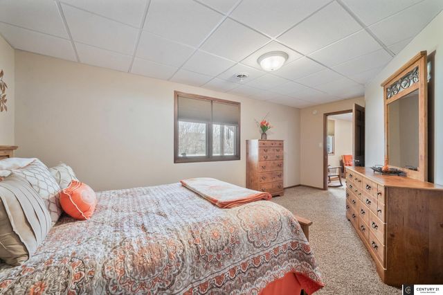 21204 Stonehaven Court, Gretna, NE 68028
