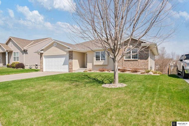 21204 Stonehaven Court, Gretna, NE 68028