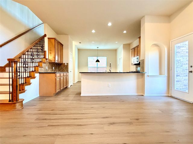 9200 Regal Oaks Drive, Mckinney, TX 75072