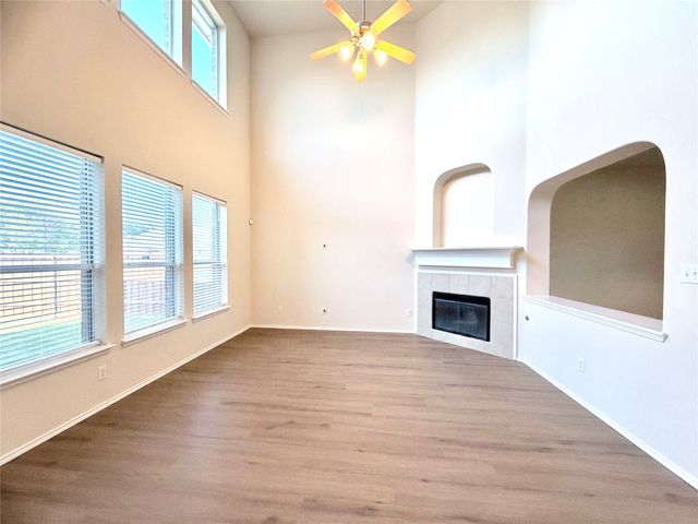 9200 Regal Oaks Drive, Mckinney, TX 75072