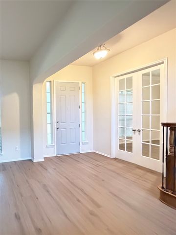 9200 Regal Oaks Drive, Mckinney, TX 75072