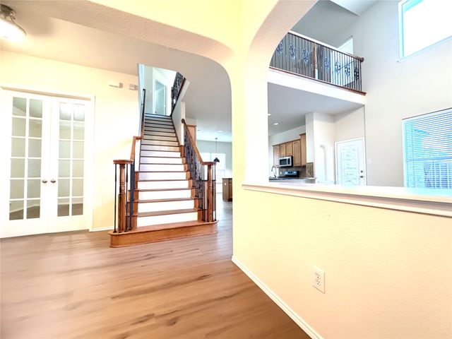 9200 Regal Oaks Drive, Mckinney, TX 75072
