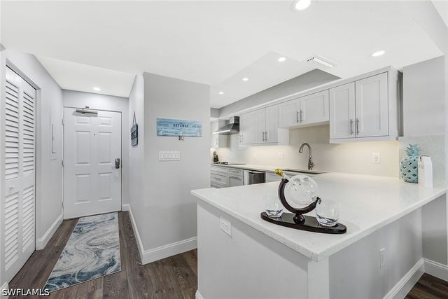 270 N Collier BLVD 205, Marco Island, FL 34145