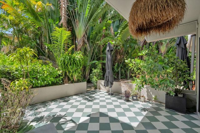 6011 N Bayshore Dr 8-D, Miami, FL 33137