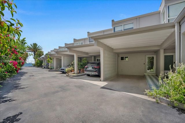 6011 N Bayshore Dr 8-D, Miami, FL 33137