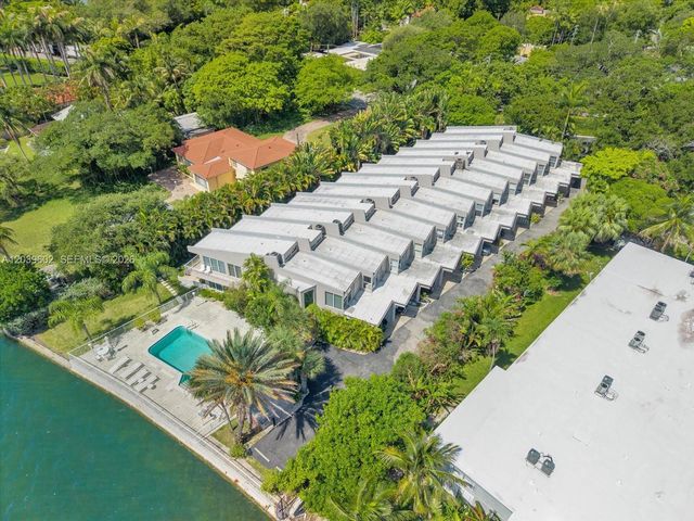 6011 N Bayshore Dr 8-D, Miami, FL 33137