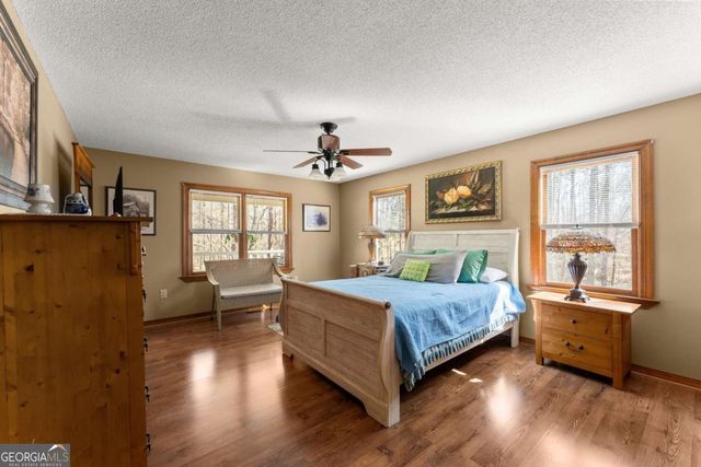 312 Ashley Brook Drive, Lula, GA 30554