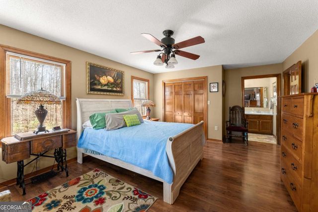 312 Ashley Brook Drive, Lula, GA 30554