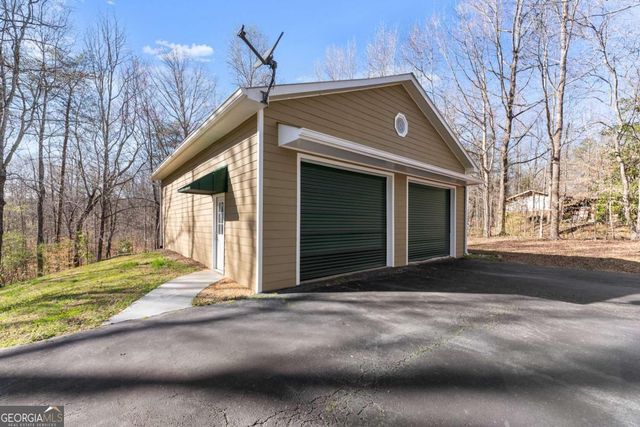 312 Ashley Brook Drive, Lula, GA 30554