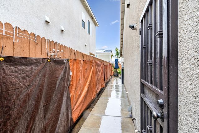 1553 N State Street, Fresno, CA 93722