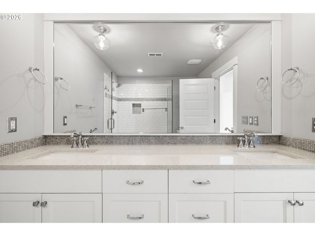 5147 Se CORA St, Portland, OR 97206