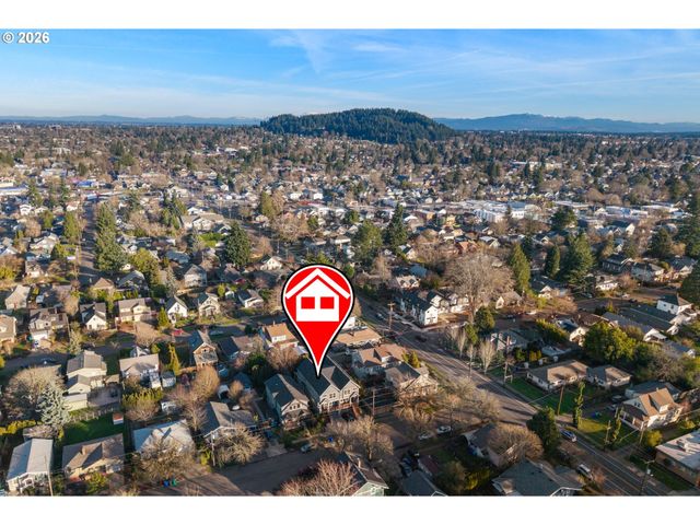 5147 Se CORA St, Portland, OR 97206