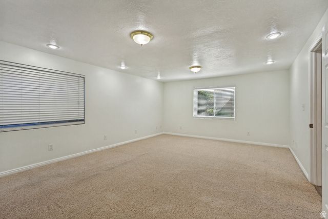 2126 W SILVER TREE CIR, Riverton, UT 84065
