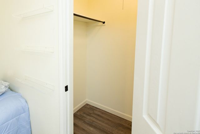 5542 Kissing Oak St, San Antonio, TX 78247