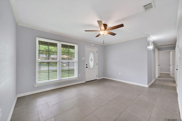 1632 Mary Lou Dr, Baton Rouge, LA 70810