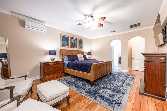 863 STRATHMORE DRIVE, Orlando, FL 32803