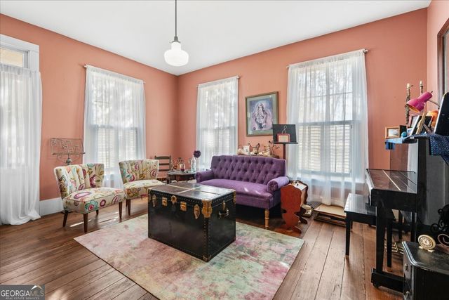 66 Merritt Street, Hawkinsville, GA 31036