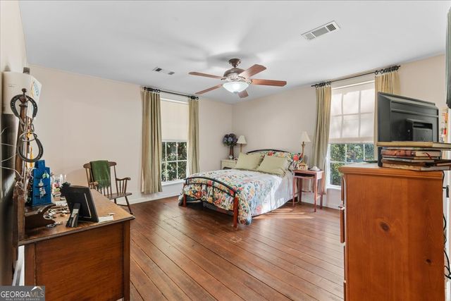 66 Merritt Street, Hawkinsville, GA 31036