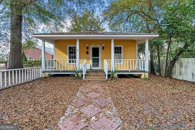 66 Merritt Street, Hawkinsville, GA 31036