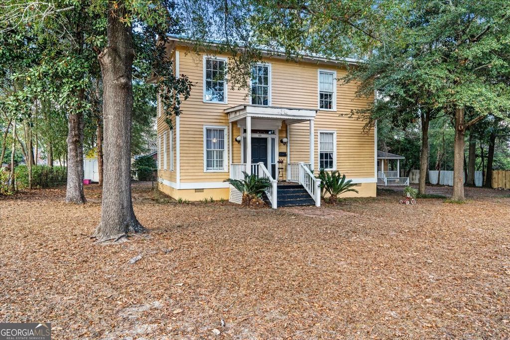 66 Merritt Street, Hawkinsville, GA 31036