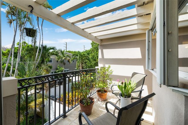 8523 SW 139th Ter, Palmetto Bay, FL 33158