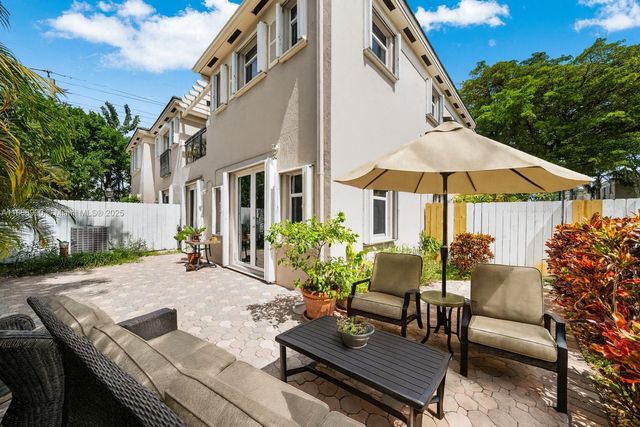 8523 SW 139th Ter, Palmetto Bay, FL 33158