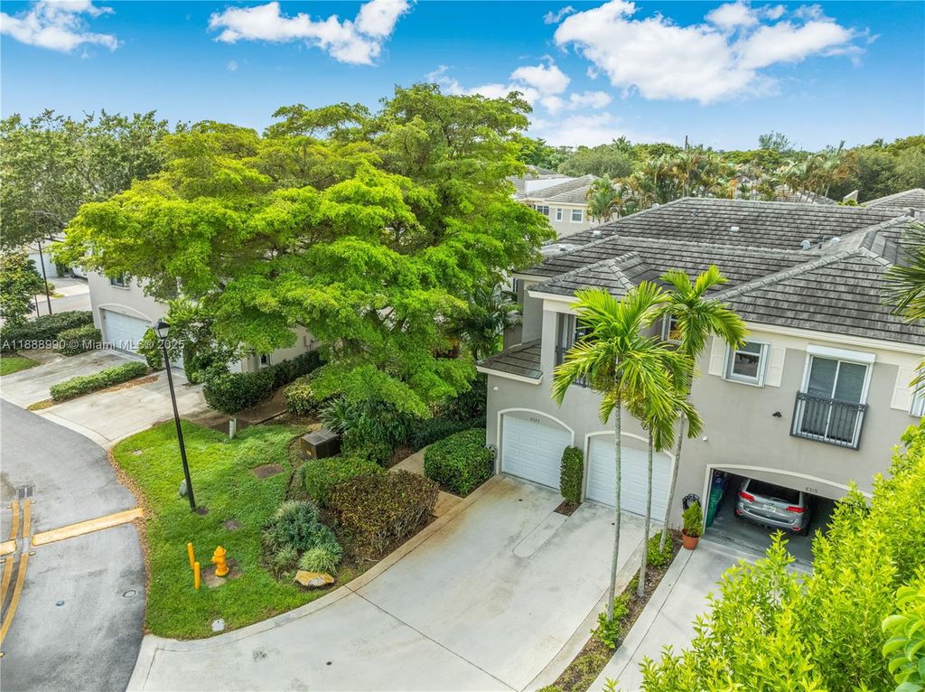 8523 SW 139th Ter, Palmetto Bay, FL 33158