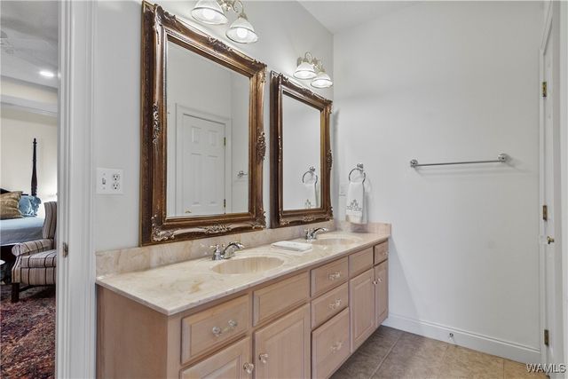 1548 Ozier, Tuscaloosa, AL 35405