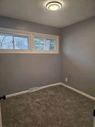 15603 Park Lane, South Holland, IL 60473