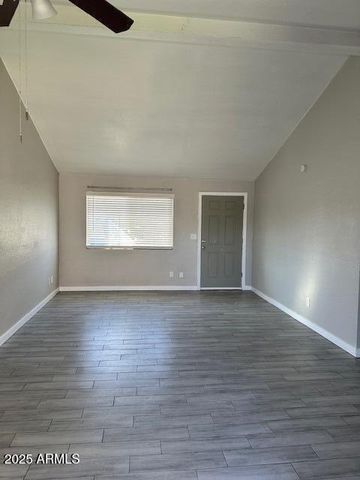 13221 N 21st Place 6, Phoenix, AZ 85022