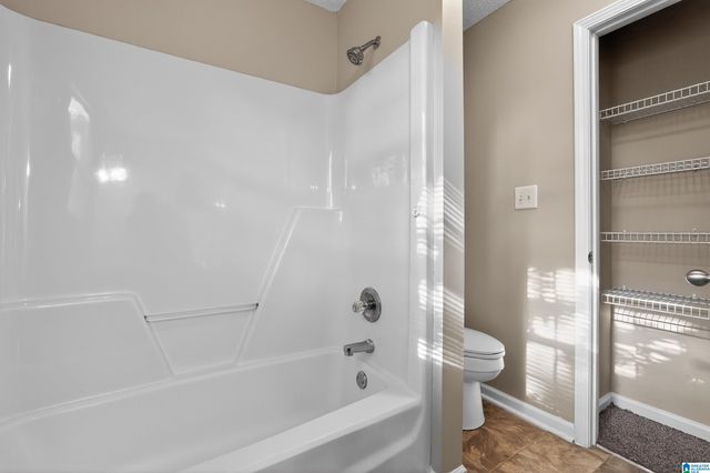 704 14TH AVENUE NW, Center Point, AL 35215