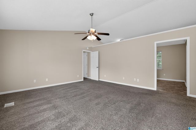 704 14TH AVENUE NW, Center Point, AL 35215