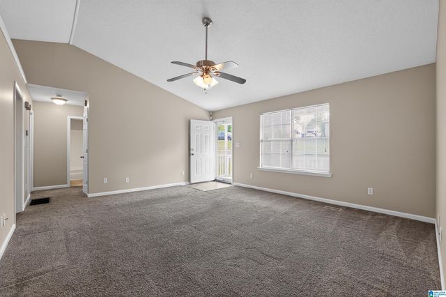 704 14TH AVENUE NW, Center Point, AL 35215