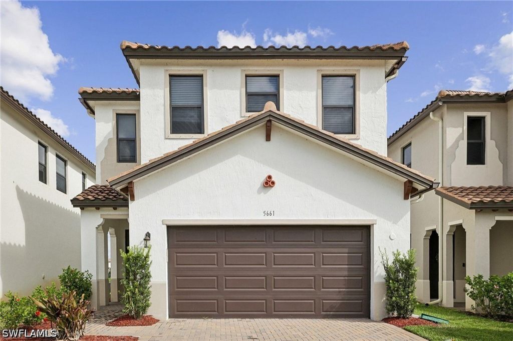 5661 Agostino WAY, Ave Maria, FL 34142