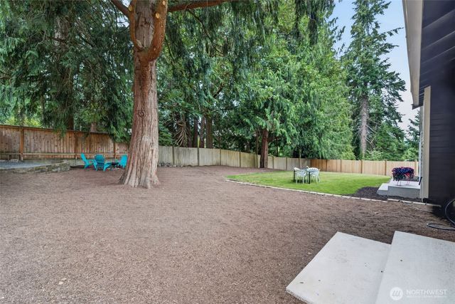 4211 210 th Place NE, Sammamish, WA 98074