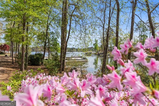 102 Wingspan Way, Eatonton, GA 31024