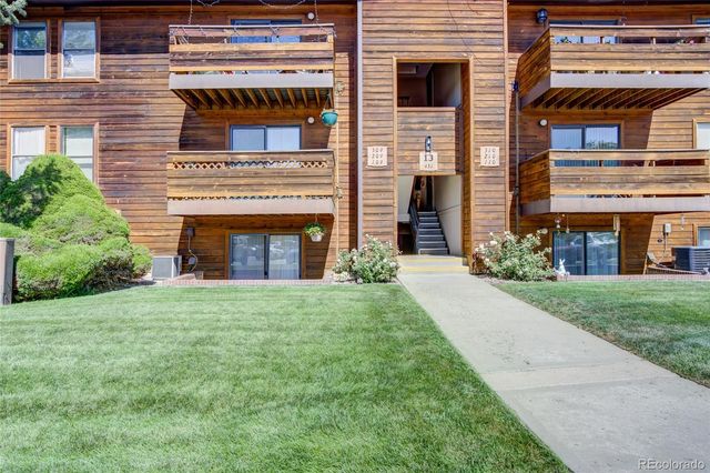 431 Wright Street 209, Lakewood, CO 80228