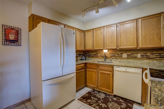 431 Wright Street 209, Lakewood, CO 80228