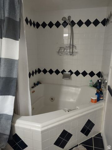 4072 S PEACHWOOD DR, West Valley City, UT 84119