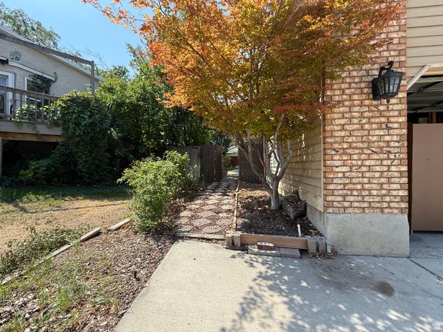 4072 S PEACHWOOD DR, West Valley City, UT 84119