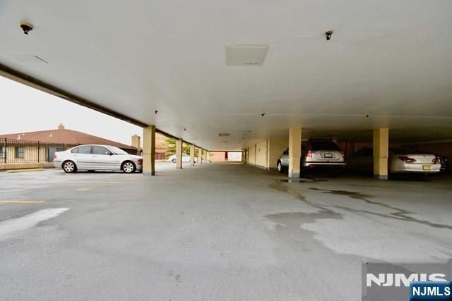 233 12th 2A, Palisades Park, NJ 07650