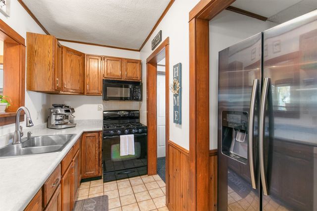 1426 45th Street, Des Moines, IA 50311