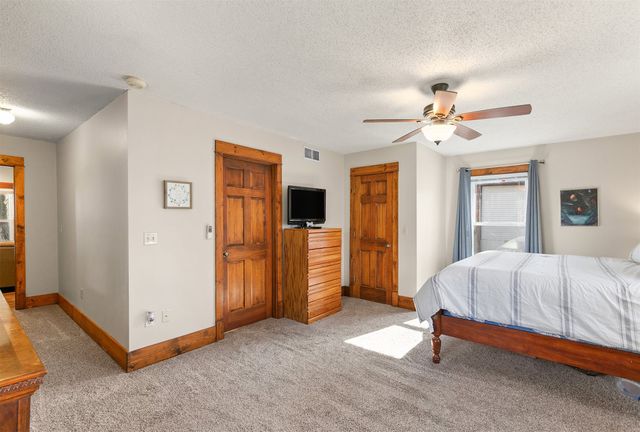 1426 45th Street, Des Moines, IA 50311