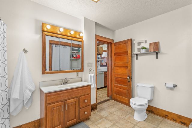 1426 45th Street, Des Moines, IA 50311