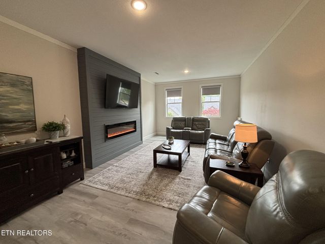 3152 Bridgewater Blvd, Morristown, TN 37814
