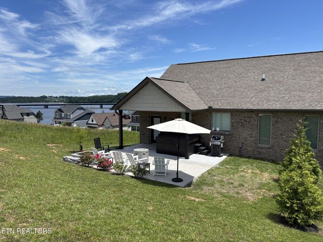 3152 Bridgewater Blvd, Morristown, TN 37814