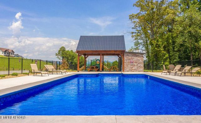 3152 Bridgewater Blvd, Morristown, TN 37814
