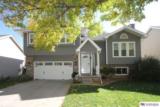 6800 Stephanie Lane, Lincoln, NE 68516